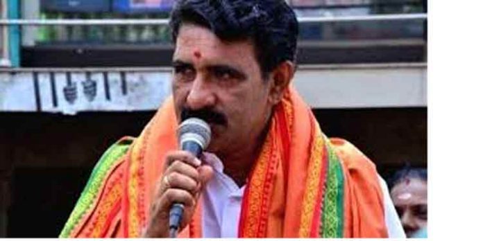 കേരളത്തില് കോണ്ഗ്രസിനെ തോല്പ്പിയ്ക്കുകയാണ് ബിജെപിയുടെ ലക്ഷ്യം : ബി ഗോപാലകൃഷ്ണന് കേരളത്തില് കോണ്ഗ്രസിനെ തോല്പ്പിയ്ക്കുകയാണ് ബിജെപിയുടെ ലക്ഷ്യം : ബി ഗോപാലകൃഷ്ണന്