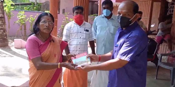 ആര്.എസ്.എസിന്റെ രാമക്ഷേത്ര നിര്മ്മാണ ഫണ്ടില് ആലപ്പുഴയിലെ സിപിഎം നേതാവും കുടുങ്ങി ആര്.എസ്.എസിന്റെ രാമക്ഷേത്ര നിര്മ്മാണ ഫണ്ടില് ആലപ്പുഴയിലെ സിപിഎം നേതാവും കുടുങ്ങി