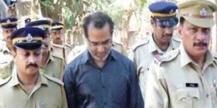 കൊട്ടിയൂര് പീഡനം : ഇരയെ വിവാഹം കഴിക്കാന് അനുമതി തേടി പ്രതി സമര്പ്പിച്ച ഹര്ജി ഹൈക്കോടതി തള്ളി കൊട്ടിയൂര് പീഡനം : ഇരയെ വിവാഹം കഴിക്കാന് അനുമതി തേടി പ്രതി സമര്പ്പിച്ച ഹര്ജി ഹൈക്കോടതി തള്ളി