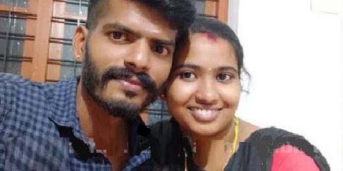 തേങ്കുറിശ്ശി ദുരഭിമാനക്കൊലയില് പ്രതികളുടെ ജാമ്യാപേക്ഷ കോടതി തള്ളി തേങ്കുറിശ്ശി ദുരഭിമാനക്കൊലയില് പ്രതികളുടെ ജാമ്യാപേക്ഷ കോടതി തള്ളി