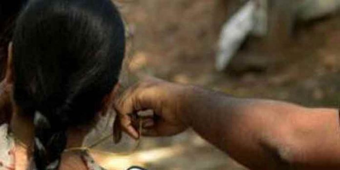 അന്തര് സംസ്ഥാന കവര്ച്ചാ സംഘത്തിലെ നാലുപേരെ പോലീസ് പിടികൂടി അന്തര് സംസ്ഥാന കവര്ച്ചാ സംഘത്തിലെ നാലുപേരെ പോലീസ് പിടികൂടി