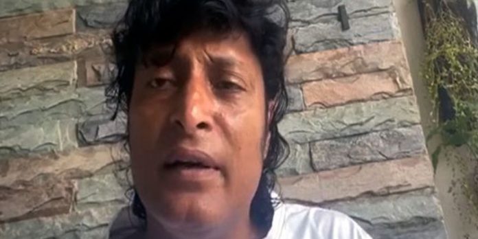 പത്മശ്രീക്കായി 50 ലക്ഷം അവര് ചോദിച്ചു ; 2 കോടി തരാമെന്നേറ്റവര് ഉണ്ടെന്നും പറഞ്ഞു : ബോബി ചെമ്മണ്ണൂര് പത്മശ്രീക്കായി 50 ലക്ഷം അവര് ചോദിച്ചു ; 2 കോടി തരാമെന്നേറ്റവര് ഉണ്ടെന്നും പറഞ്ഞു : ബോബി ചെമ്മണ്ണൂര്