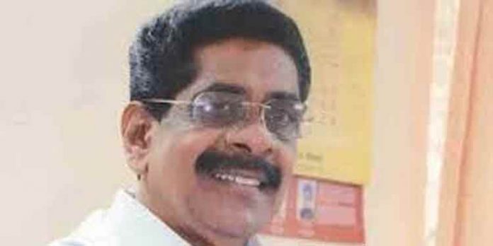 ഇന്ധന വില കുറയ്ക്കണം : ഈ മാസം 16ന് മുല്ലപ്പള്ളിയുടെ സത്യാഗ്രഹം ഇന്ധന വില കുറയ്ക്കണം : ഈ മാസം 16ന് മുല്ലപ്പള്ളിയുടെ സത്യാഗ്രഹം