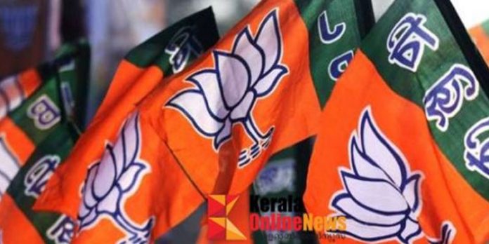 ബിജെപി രഥയാത്രക്ക് അനുമതിയില്ലെന്ന് കൊല്ക്കത്ത സര്ക്കാര് ബിജെപി രഥയാത്രക്ക് അനുമതിയില്ലെന്ന് കൊല്ക്കത്ത സര്ക്കാര്