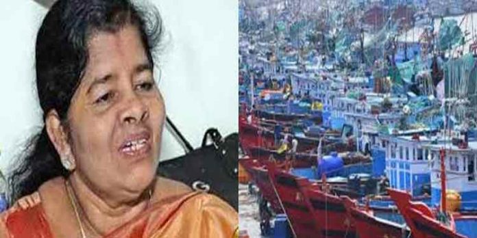 ആഴക്കടല് മത്സ്യ ബന്ധനo : യുഎസ് കമ്പനി രണ്ട് തവണ മന്ത്രിക്ക് മുമ്പാകെ അപേക്ഷ സമര്പ്പിച്ചതായി റിപ്പോര്ട്ട് ആഴക്കടല് മത്സ്യ ബന്ധനo : യുഎസ് കമ്പനി രണ്ട് തവണ മന്ത്രിക്ക് മുമ്പാകെ അപേക്ഷ സമര്പ്പിച്ചതായി റിപ്പോര്ട്ട്