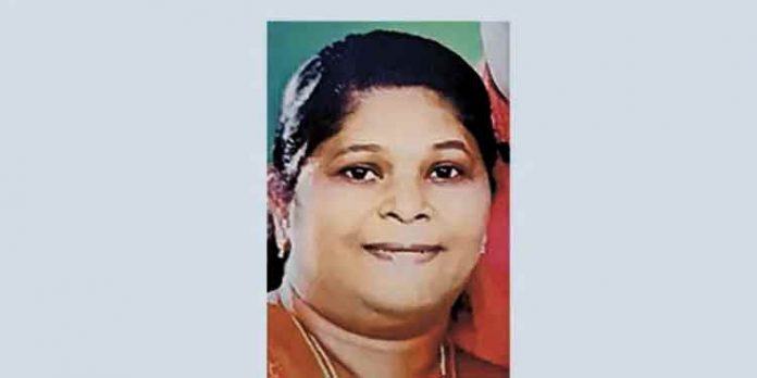 മണര്കാട് ബൈപാസില് ചെറുവാണ്ടൂരില് അമിതവേഗത്തിലെത്തിയ കാറിടിച്ച് ഒരാള് മരിച്ചു മണര്കാട് ബൈപാസില് ചെറുവാണ്ടൂരില് അമിതവേഗത്തിലെത്തിയ കാറിടിച്ച് ഒരാള് മരിച്ചു