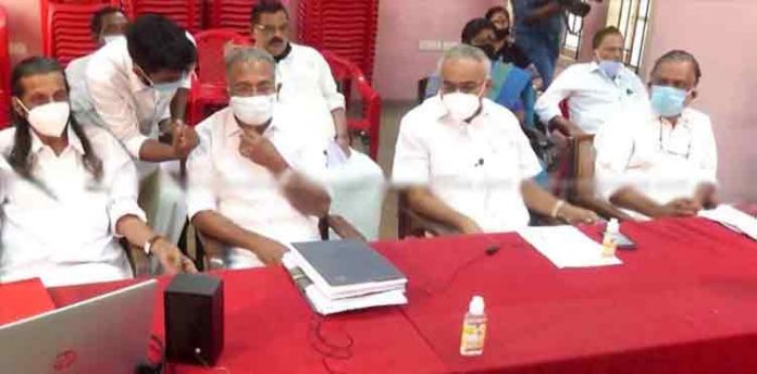 തുടര്ച്ചയായി മൂന്നുവട്ടം മല്സരിച്ചവര്ക്ക് സീറ്റില്ല ; സിപിഐയില് ധാരണ തുടര്ച്ചയായി മൂന്നുവട്ടം മല്സരിച്ചവര്ക്ക് സീറ്റില്ല ; സിപിഐയില് ധാരണ