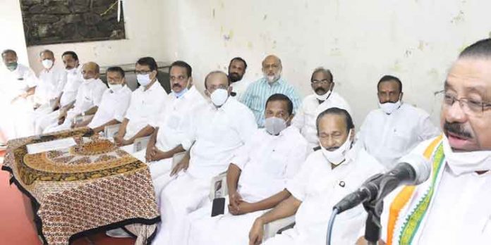 ശബരിമല വിഷയത്തില് ബി.ജെ.പി – സി.പി.എം രഹസ്യധാരണ ; എം.എം ഹസ്സന് ശബരിമല വിഷയത്തില് ബി.ജെ.പി – സി.പി.എം രഹസ്യധാരണ ; എം.എം ഹസ്സന്