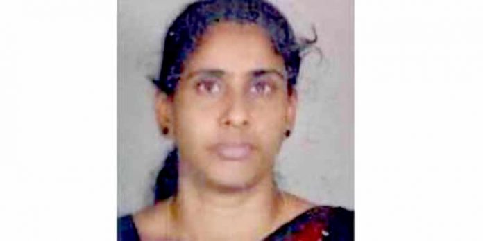 പൊള്ളലേറ്റ് ചികിത്സയിലായിരുന്ന വീട്ടമ്മ മരിച്ചു പൊള്ളലേറ്റ് ചികിത്സയിലായിരുന്ന വീട്ടമ്മ മരിച്ചു
