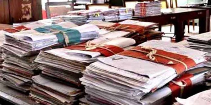 സാന്ത്വന സ്പര്ശം ; മൂന്നാം ദിനം 816 പരാതികള് ലഭിച്ചു ; 27.45 ലക്ഷം രൂപ ധനസഹായം നല്കി സാന്ത്വന സ്പര്ശം ; മൂന്നാം ദിനം 816 പരാതികള് ലഭിച്ചു ; 27.45 ലക്ഷം രൂപ ധനസഹായം നല്കി