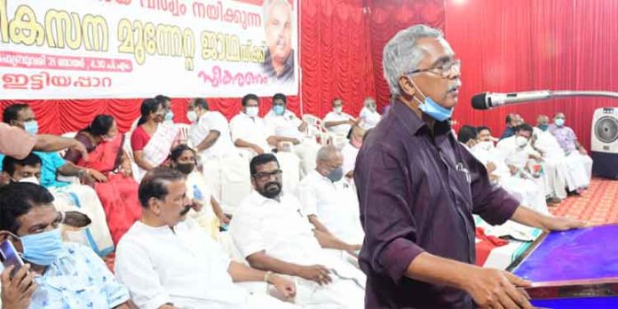 വികസനത്തിലടക്കം ലോകത്തിന് തന്നെ മാതൃക സൃഷ്ട്ടിച്ച ഇടതു മുന്നണിക്ക് ഒരിക്കൽ കൂടി ഭരണം നൽകുവാന് ജനം തീരുമാനമെടുത്തു കഴിഞ്ഞു ; ബിനോയി വിശ്വം വികസനത്തിലടക്കം ലോകത്തിന് തന്നെ മാതൃക സൃഷ്ട്ടിച്ച ഇടതു മുന്നണിക്ക് ഒരിക്കൽ കൂടി ഭരണം നൽകുവാന് ജനം തീരുമാനമെടുത്തു കഴിഞ്ഞു ; ബിനോയി വിശ്വം
