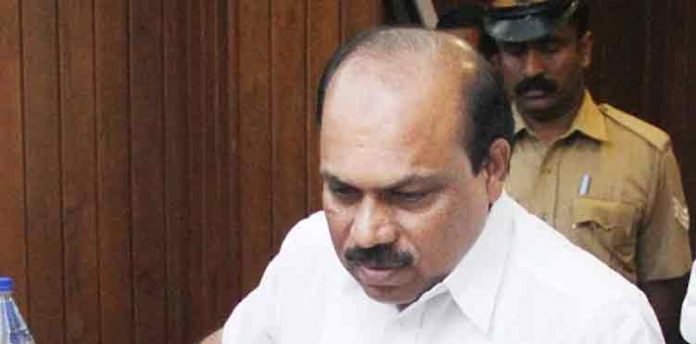 ജാമ്യ വ്യവസ്ഥകള് ലംഘിച്ച വി.കെ. ഇബ്രാഹിംകുഞ്ഞിന്റെ നടപടി പരിശോധിക്കുമെന്ന് വിജിലന്സ് ജാമ്യ വ്യവസ്ഥകള് ലംഘിച്ച വി.കെ. ഇബ്രാഹിംകുഞ്ഞിന്റെ നടപടി പരിശോധിക്കുമെന്ന് വിജിലന്സ്