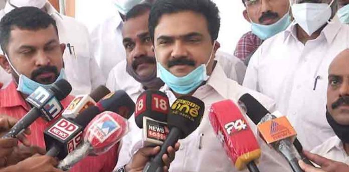 മന്ത്രിപദം ഉറപ്പിച്ച് റോഷി അഗസ്റ്റിൻ ; രണ്ടാം മന്ത്രിക്ക് വേണ്ടി സമ്മര്ദ്ദവുമായി ജോസ് കെ മാണി മന്ത്രിപദം ഉറപ്പിച്ച് റോഷി അഗസ്റ്റിൻ ; രണ്ടാം മന്ത്രിക്ക് വേണ്ടി സമ്മര്ദ്ദവുമായി ജോസ് കെ മാണി