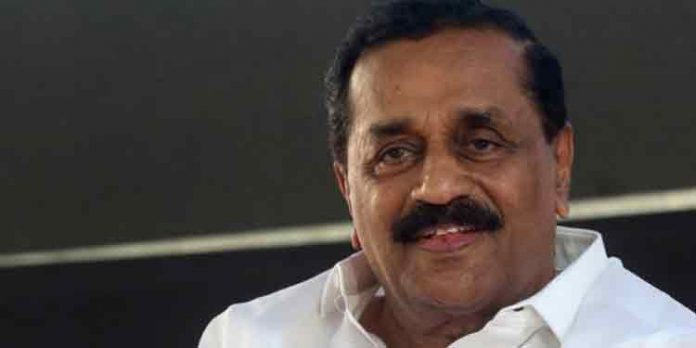 കെ.സുരേന്ദ്രൻ ബി.ജെ.പിയിലേക്ക് ക്ഷണിച്ചു ; വെളിപ്പെടുത്തലുമായി തോട്ടത്തിൽ രവീന്ദ്രൻ കെ.സുരേന്ദ്രൻ ബി.ജെ.പിയിലേക്ക് ക്ഷണിച്ചു ; വെളിപ്പെടുത്തലുമായി തോട്ടത്തിൽ രവീന്ദ്രൻ