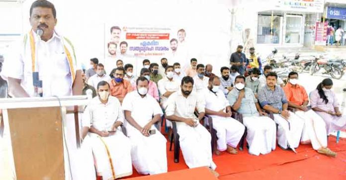 യുവാക്കളുടെ കണ്ണീരിൽ ഇടതുപക്ഷ സർക്കാർ വെണ്ണീറാകും : എം.ജി കണ്ണൻ യുവാക്കളുടെ കണ്ണീരിൽ ഇടതുപക്ഷ സർക്കാർ വെണ്ണീറാകും : എം.ജി കണ്ണൻ