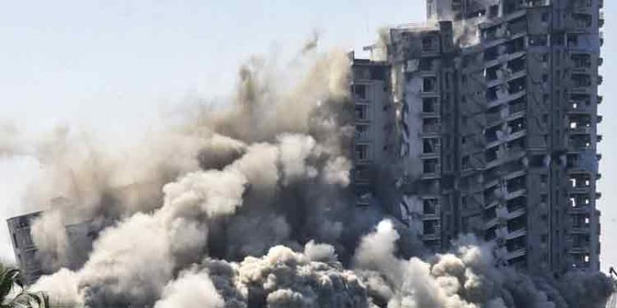മരട് അനധികൃത ഫ്ളാറ്റ് നിര്മാണം : സിപിഎം നേതാവ് കെ.എ ദേവസ്സി ഉള്പ്പെട്ട ഭരണസമിതിക്കെതിരെ ഇ.ഡി. അന്വേഷണം മരട് അനധികൃത ഫ്ളാറ്റ് നിര്മാണം : സിപിഎം നേതാവ് കെ.എ ദേവസ്സി ഉള്പ്പെട്ട ഭരണസമിതിക്കെതിരെ ഇ.ഡി. അന്വേഷണം