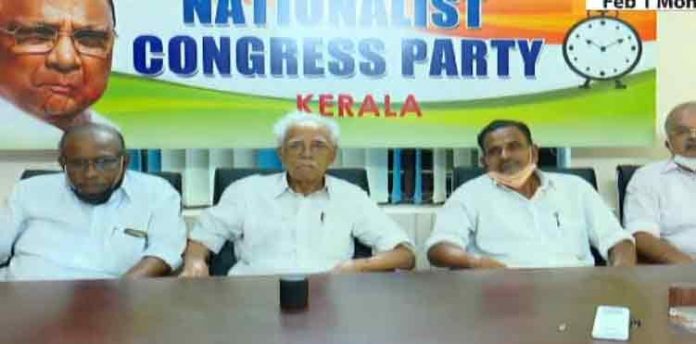 കാപ്പനോട് നന്ദികേട് കാണിക്കുമോ ? പ്രശ്നപരിഹാരത്തിനായി എൻസിപി നേതാക്കൾ മുംബൈയിലേക്ക് കാപ്പനോട് നന്ദികേട് കാണിക്കുമോ ? പ്രശ്നപരിഹാരത്തിനായി എൻസിപി നേതാക്കൾ മുംബൈയിലേക്ക്