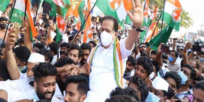 രമേശ് ചെന്നിത്തല നയിക്കുന്ന ഐശ്വര്യ കേരളയാത്രയെ വരവേല്ക്കാന് ജില്ല ഒരുങ്ങിയതായി യു.ഡി.എഫ് രമേശ് ചെന്നിത്തല നയിക്കുന്ന ഐശ്വര്യ കേരളയാത്രയെ വരവേല്ക്കാന് ജില്ല ഒരുങ്ങിയതായി യു.ഡി.എഫ്
