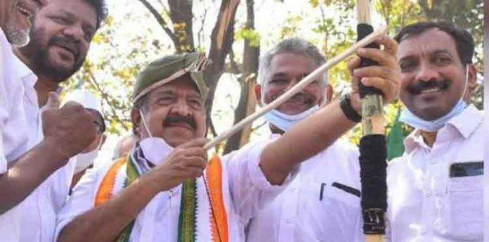 മുഖ്യമന്ത്രിയെ തട്ടിക്കൊണ്ടുപോയാലും ഇവിടെ ആരുമറിയില്ല ; പരിഹസിച്ച് രമേശ് ചെന്നിത്തല മുഖ്യമന്ത്രിയെ തട്ടിക്കൊണ്ടുപോയാലും ഇവിടെ ആരുമറിയില്ല ; പരിഹസിച്ച് രമേശ് ചെന്നിത്തല