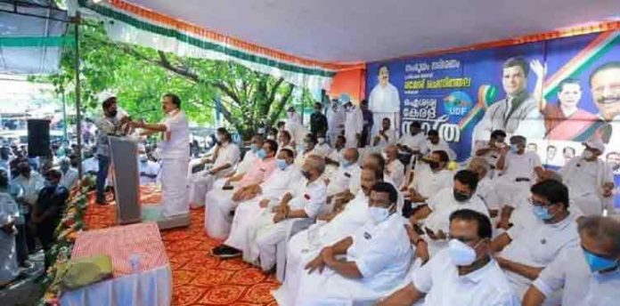 ഐശ്വര്യ കേരള യാത്ര ഇന്ന് വയനാട്, കോഴിക്കോട് ജില്ലകളിൽ ഐശ്വര്യ കേരള യാത്ര ഇന്ന് വയനാട്, കോഴിക്കോട് ജില്ലകളിൽ