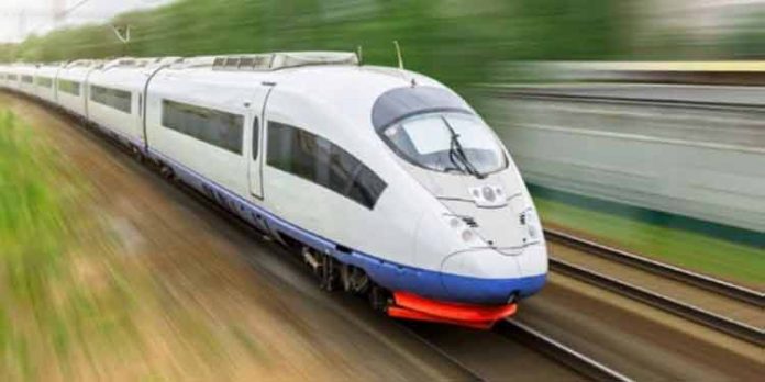 സിൽവർലൈൻ നാടിന് മാറ്റമുണ്ടാക്കുന്ന പദ്ധതി : മുഖ്യമന്ത്രി സിൽവർലൈൻ നാടിന് മാറ്റമുണ്ടാക്കുന്ന പദ്ധതി : മുഖ്യമന്ത്രി