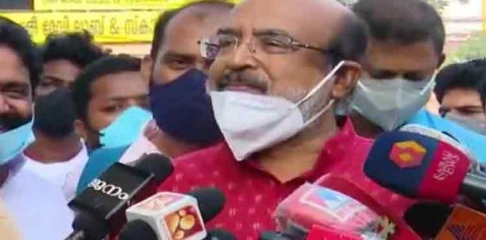 സര്ക്കാര് ജീവനക്കാരെ ഭീഷണിപ്പെടുത്തുന്ന ഇഡിയുടെ നടപടി കേരളത്തില് വിലപ്പോവില്ല : ധനമന്ത്രി സര്ക്കാര് ജീവനക്കാരെ ഭീഷണിപ്പെടുത്തുന്ന ഇഡിയുടെ നടപടി കേരളത്തില് വിലപ്പോവില്ല : ധനമന്ത്രി
