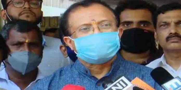 മുസ്ലീംലീഗിനെ എന്ഡിഎയിലേക്ക് ക്ഷണിക്കുന്നത് ചിന്തിക്കാന് പോലുമാകില്ല : കേന്ദ്രമന്ത്രി വി. മുരളീധരന് മുസ്ലീംലീഗിനെ എന്ഡിഎയിലേക്ക് ക്ഷണിക്കുന്നത് ചിന്തിക്കാന് പോലുമാകില്ല : കേന്ദ്രമന്ത്രി വി. മുരളീധരന്