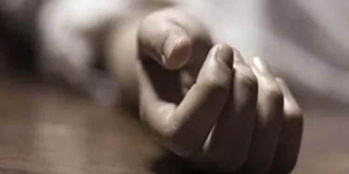 കാണാതായ 13കാരിയുടെ മൃതദേഹം കുഴിച്ചുമൂടിയ നിലയില് കണ്ടെത്തി കാണാതായ 13കാരിയുടെ മൃതദേഹം കുഴിച്ചുമൂടിയ നിലയില് കണ്ടെത്തി