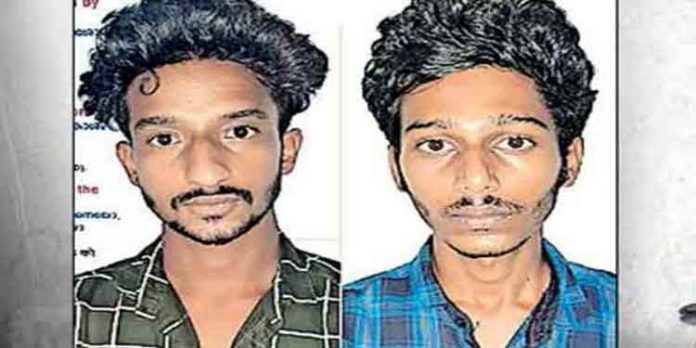 വീട്ടമ്മയുടെ മാല മോഷ്ടിച്ചു കടന്നു കളഞ്ഞ യുവാക്കള് പിടിയില് വീട്ടമ്മയുടെ മാല മോഷ്ടിച്ചു കടന്നു കളഞ്ഞ യുവാക്കള് പിടിയില്
