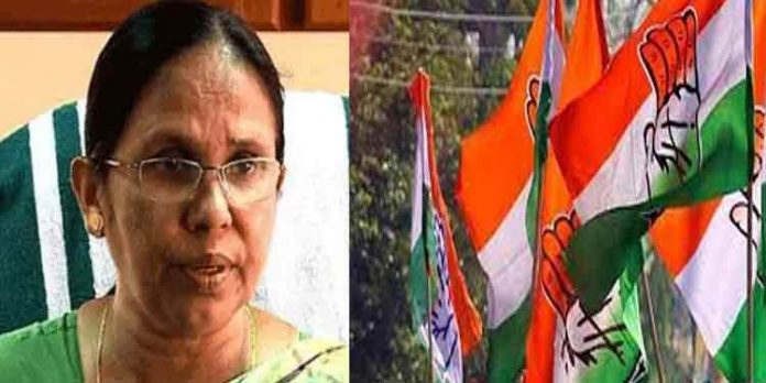 കുടുംബശ്രീ വഴി ചട്ടം ലംഘിച്ച് പ്രചാരണം നടത്തി ; മന്ത്രി കെ കെ ശൈലജയ്ക്കെതിരെ പരാതിയുമായി യുഡിഎഫ് കുടുംബശ്രീ വഴി ചട്ടം ലംഘിച്ച് പ്രചാരണം നടത്തി ; മന്ത്രി കെ കെ ശൈലജയ്ക്കെതിരെ പരാതിയുമായി യുഡിഎഫ്