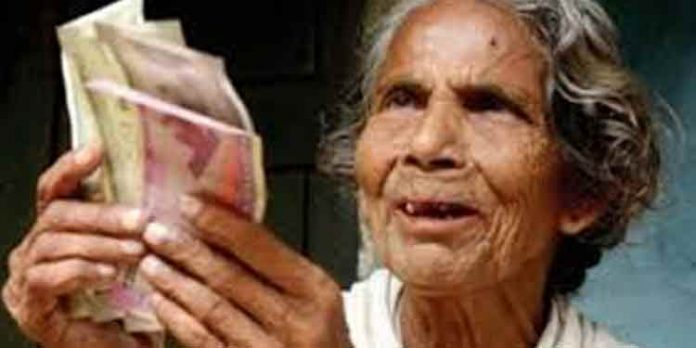 വോട്ട് പെട്ടിയിലാക്കാനുള്ള തട്ടിപ്പ് ; ഏപ്രിലിലെ പെന്ഷന് മാര്ച്ചില് വോട്ട് പെട്ടിയിലാക്കാനുള്ള തട്ടിപ്പ് ; ഏപ്രിലിലെ പെന്ഷന് മാര്ച്ചില്