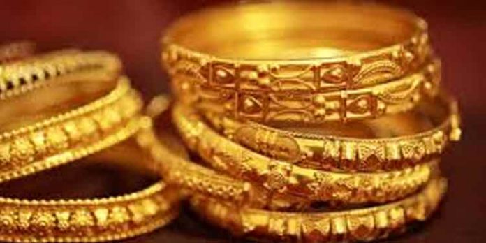 സംസ്ഥാനത്ത് സ്വര്ണവില വര്ധിച്ചു ; പവന് 200 രൂപ കൂടി 33,360 രൂപയായി സംസ്ഥാനത്ത് സ്വര്ണവില വര്ധിച്ചു ; പവന് 200 രൂപ കൂടി 33,360 രൂപയായി