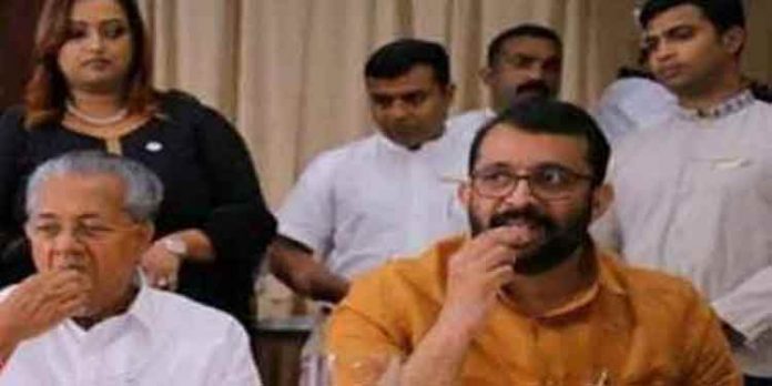 കസ്റ്റംസിന്റെ ചോദ്യം ചെയ്യലിന് സ്പീക്കര് ശ്രീരാമകൃഷ്ണന് ഹാജരാകണമോ എന്ന കാര്യത്തില് പാര്ട്ടി തീരുമാനമെടുക്കും കസ്റ്റംസിന്റെ ചോദ്യം ചെയ്യലിന് സ്പീക്കര് ശ്രീരാമകൃഷ്ണന് ഹാജരാകണമോ എന്ന കാര്യത്തില് പാര്ട്ടി തീരുമാനമെടുക്കും