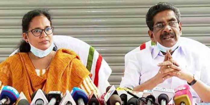 നല്ല കമ്മ്യൂണിസ്റ്റുകാര് കെ.കെ. രമക്ക് വോട്ട് ചെയ്യുമെന്ന് മുല്ലപ്പള്ളി രാമചന്ദ്രന് നല്ല കമ്മ്യൂണിസ്റ്റുകാര് കെ.കെ. രമക്ക് വോട്ട് ചെയ്യുമെന്ന് മുല്ലപ്പള്ളി രാമചന്ദ്രന്