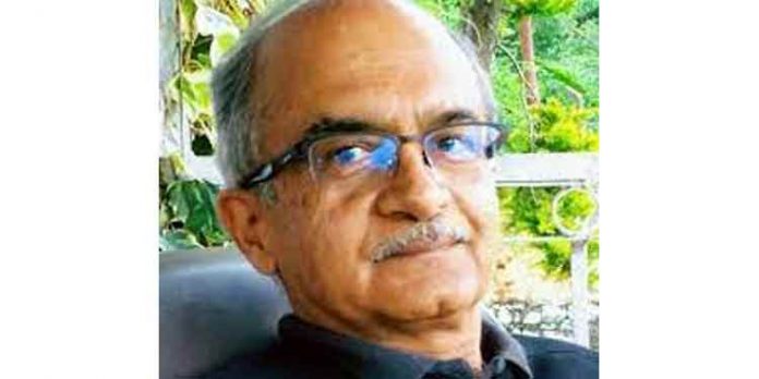 ജോലി ചോദിക്കാന് യുവാക്കള്ക്ക് പേടിയാണ്, ചോദിച്ചാല് സ്ഥാനാര്ത്ഥിയാക്കും ; ബിജെപിയെ ട്രോളി പ്രശാന്ത് ഭൂഷണ് ജോലി ചോദിക്കാന് യുവാക്കള്ക്ക് പേടിയാണ്, ചോദിച്ചാല് സ്ഥാനാര്ത്ഥിയാക്കും ; ബിജെപിയെ ട്രോളി പ്രശാന്ത് ഭൂഷണ്