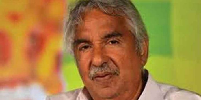 ശബരിമല മുറിവില് മുഖ്യമന്ത്രി മുളക് തേച്ചെന്ന് ഉമ്മന്ചാണ്ടി ; കാനം രാജേന്ദ്രനെതിരെയും വിമര്ശനം ശബരിമല മുറിവില് മുഖ്യമന്ത്രി മുളക് തേച്ചെന്ന് ഉമ്മന്ചാണ്ടി ; കാനം രാജേന്ദ്രനെതിരെയും വിമര്ശനം