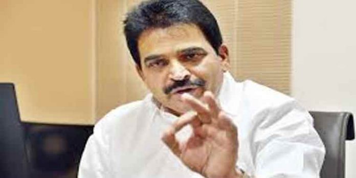 മുഖ്യമന്ത്രി സ്ഥാനാര്ത്ഥിയെ തീരുമാനിക്കാന് കോണ്ഗ്രസിന് മിനിറ്റുകള് മതി മുഖ്യമന്ത്രി സ്ഥാനാര്ത്ഥിയെ തീരുമാനിക്കാന് കോണ്ഗ്രസിന് മിനിറ്റുകള് മതി