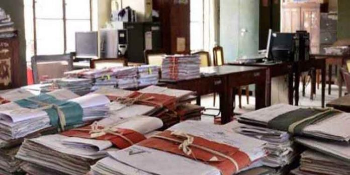 ഏപ്രില് ആറിന് സംസ്ഥാനത്ത് പൊതു അവധി പ്രഖ്യാപിച്ചു ഏപ്രില് ആറിന് സംസ്ഥാനത്ത് പൊതു അവധി പ്രഖ്യാപിച്ചു