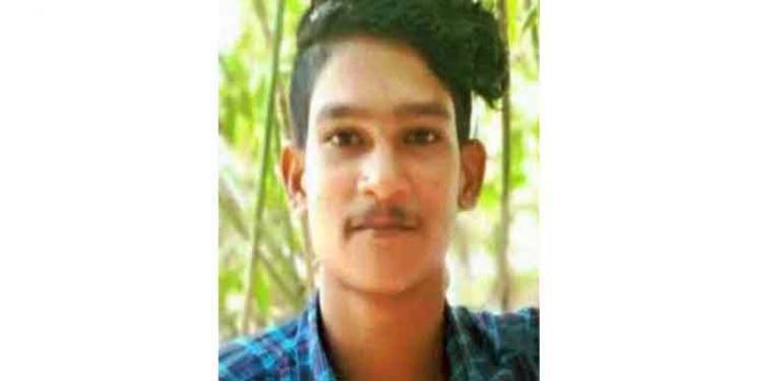 കുളിക്കടവിന് സമീപം യുവാവിനെ വെള്ളത്തില് വീണ് മരിച്ചനിലയില് കണ്ടെത്തി കുളിക്കടവിന് സമീപം യുവാവിനെ വെള്ളത്തില് വീണ് മരിച്ചനിലയില് കണ്ടെത്തി