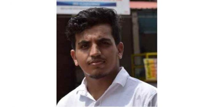 കണ്ണൂരില് എംഎസ്എഫ് പ്രവര്ത്തകന് തോരണം കെട്ടുന്നതിനിടയില് ഷോക്കേറ്റു മരിച്ചു കണ്ണൂരില് എംഎസ്എഫ് പ്രവര്ത്തകന് തോരണം കെട്ടുന്നതിനിടയില് ഷോക്കേറ്റു മരിച്ചു