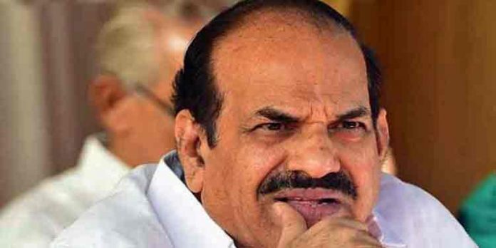 സന്തോഷ് ഈപ്പന്റെ ഐഫോണ് എന്റെ ഭാര്യ ഉപയോഗിച്ചിട്ടില്ല : കോടിയേരി സന്തോഷ് ഈപ്പന്റെ ഐഫോണ് എന്റെ ഭാര്യ ഉപയോഗിച്ചിട്ടില്ല : കോടിയേരി