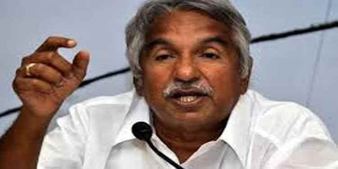 ആത്മാര്ഥതയുണ്ടെങ്കില് ഇടതുസര്ക്കാര് സുപ്രീം കോടതിയില് സമര്പ്പിച്ച സത്യവാങ്മൂലം ഉടനടി പിന്വലിക്കണമെന്ന് ഉമ്മന്ചാണ്ടി ആത്മാര്ഥതയുണ്ടെങ്കില് ഇടതുസര്ക്കാര് സുപ്രീം കോടതിയില് സമര്പ്പിച്ച സത്യവാങ്മൂലം ഉടനടി പിന്വലിക്കണമെന്ന് ഉമ്മന്ചാണ്ടി