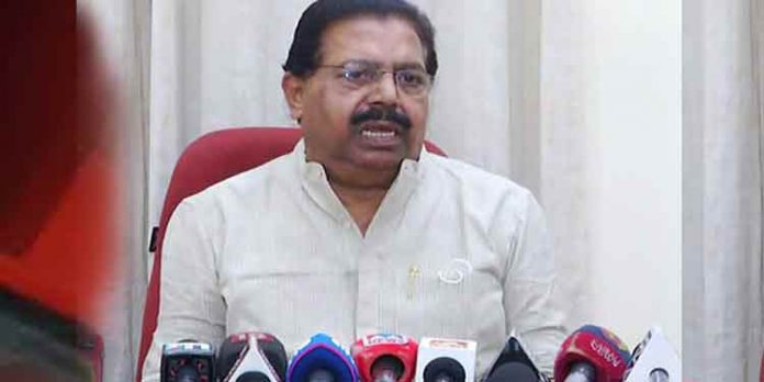 കാവി പുതക്കില്ല ; തന്നെ ഒരിക്കലും ബിജെപിയ്ക്കൊപ്പം കാണാന് കഴിയില്ലെന്ന് പി.സി ചാക്കോ കാവി പുതക്കില്ല ; തന്നെ ഒരിക്കലും ബിജെപിയ്ക്കൊപ്പം കാണാന് കഴിയില്ലെന്ന് പി.സി ചാക്കോ