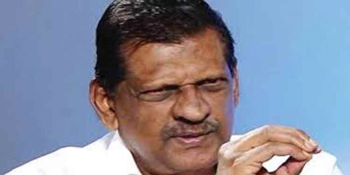 രണ്ടില പോയതിനൊപ്പം ചെണ്ടയും പൊട്ടി ; ജോസഫിന്റെ പിടിവാശിക്ക് മുമ്പില് ദൈവവും കണ്ണടച്ചു രണ്ടില പോയതിനൊപ്പം ചെണ്ടയും പൊട്ടി ; ജോസഫിന്റെ പിടിവാശിക്ക് മുമ്പില് ദൈവവും കണ്ണടച്ചു