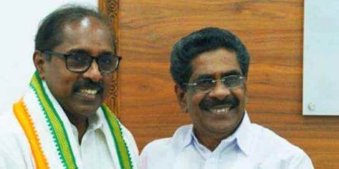 യുഡിഎഫ് മന്ത്രിസഭ അധികാരത്തിലെത്തിയാല് ഡോ എസ് എസ് ലാലിനെ ആരോഗ്യമന്ത്രിയാക്കുo : മുല്ലപ്പള്ളി യുഡിഎഫ് മന്ത്രിസഭ അധികാരത്തിലെത്തിയാല് ഡോ എസ് എസ് ലാലിനെ ആരോഗ്യമന്ത്രിയാക്കുo : മുല്ലപ്പള്ളി