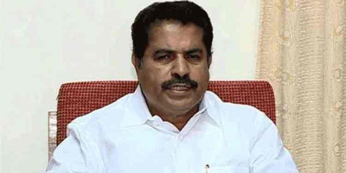 താന് തുടങ്ങി വച്ച പദ്ധതിയുടെ പേരില് തെരഞ്ഞെടുപ്പ് കാലത്ത് നേട്ടം കൊയ്യാനാണ് ജെനീഷ് കുമാര് ശ്രമിക്കുന്നത് : അടൂര് പ്രകാശ് എം.പി താന് തുടങ്ങി വച്ച പദ്ധതിയുടെ പേരില് തെരഞ്ഞെടുപ്പ് കാലത്ത് നേട്ടം കൊയ്യാനാണ് ജെനീഷ് കുമാര് ശ്രമിക്കുന്നത് : അടൂര് പ്രകാശ് എം.പി