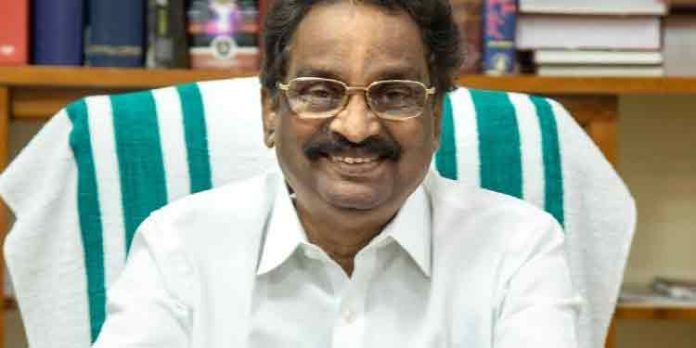 മന്ത്രി എ. കെ. ബാലനെ വീണ്ടും മത്സരിപ്പിക്കാന് സിപിഐഎം ജില്ലാ സെക്രട്ടേറിയറ്റിന്റെ നീക്കം മന്ത്രി എ. കെ. ബാലനെ വീണ്ടും മത്സരിപ്പിക്കാന് സിപിഐഎം ജില്ലാ സെക്രട്ടേറിയറ്റിന്റെ നീക്കം
