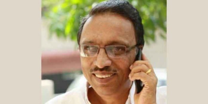 കെ.പി.സി.സി മുൻ ജനറൽ സെക്രട്ടറി പി. എം സുരേഷ് ബാബു പാര്ട്ടി വിടാന് ഒരുങ്ങുന്നു ; സി.പി.എമ്മിലേക്ക് എന്ന് സൂചന കെ.പി.സി.സി മുൻ ജനറൽ സെക്രട്ടറി പി. എം സുരേഷ് ബാബു പാര്ട്ടി വിടാന് ഒരുങ്ങുന്നു ; സി.പി.എമ്മിലേക്ക് എന്ന് സൂചന