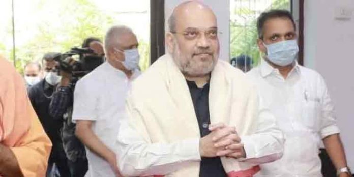മോദിയടക്കം പ്രചരണത്തിന് വരണമെന്ന് ബി.ജെ.പി സംസ്ഥാന നേതൃത്വം മോദിയടക്കം പ്രചരണത്തിന് വരണമെന്ന് ബി.ജെ.പി സംസ്ഥാന നേതൃത്വം