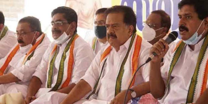 ആഴക്കടല് മത്സ്യബന്ധന കരാറിനെതിരെ യുഡിഎഫിന്റെ വടക്കന് മേഖല ജാഥയ്ക്ക് ഇന്ന് തുടക്കം ആഴക്കടല് മത്സ്യബന്ധന കരാറിനെതിരെ യുഡിഎഫിന്റെ വടക്കന് മേഖല ജാഥയ്ക്ക് ഇന്ന് തുടക്കം